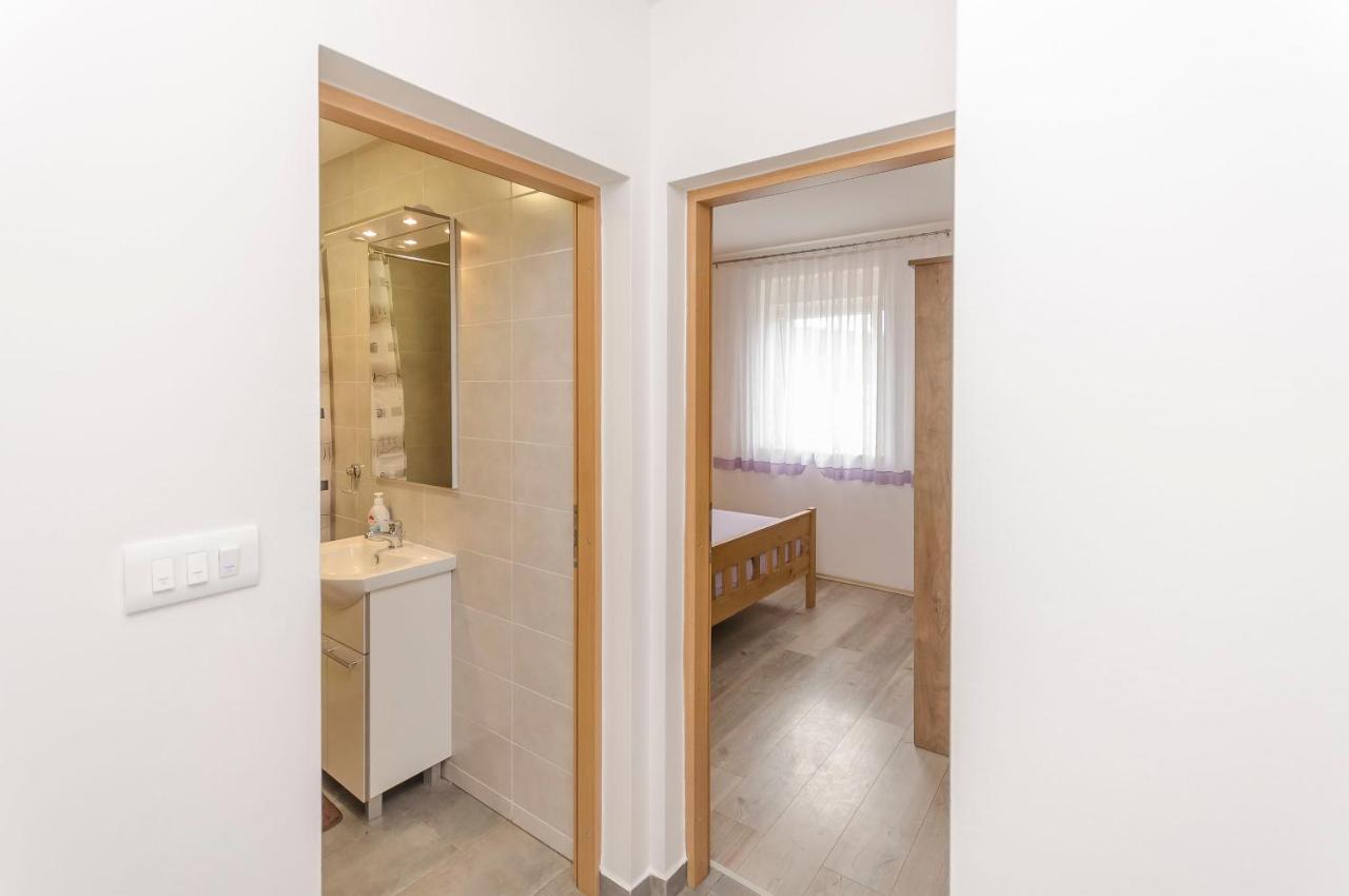 Apartment Luka Rupe Eksteriør bilde
