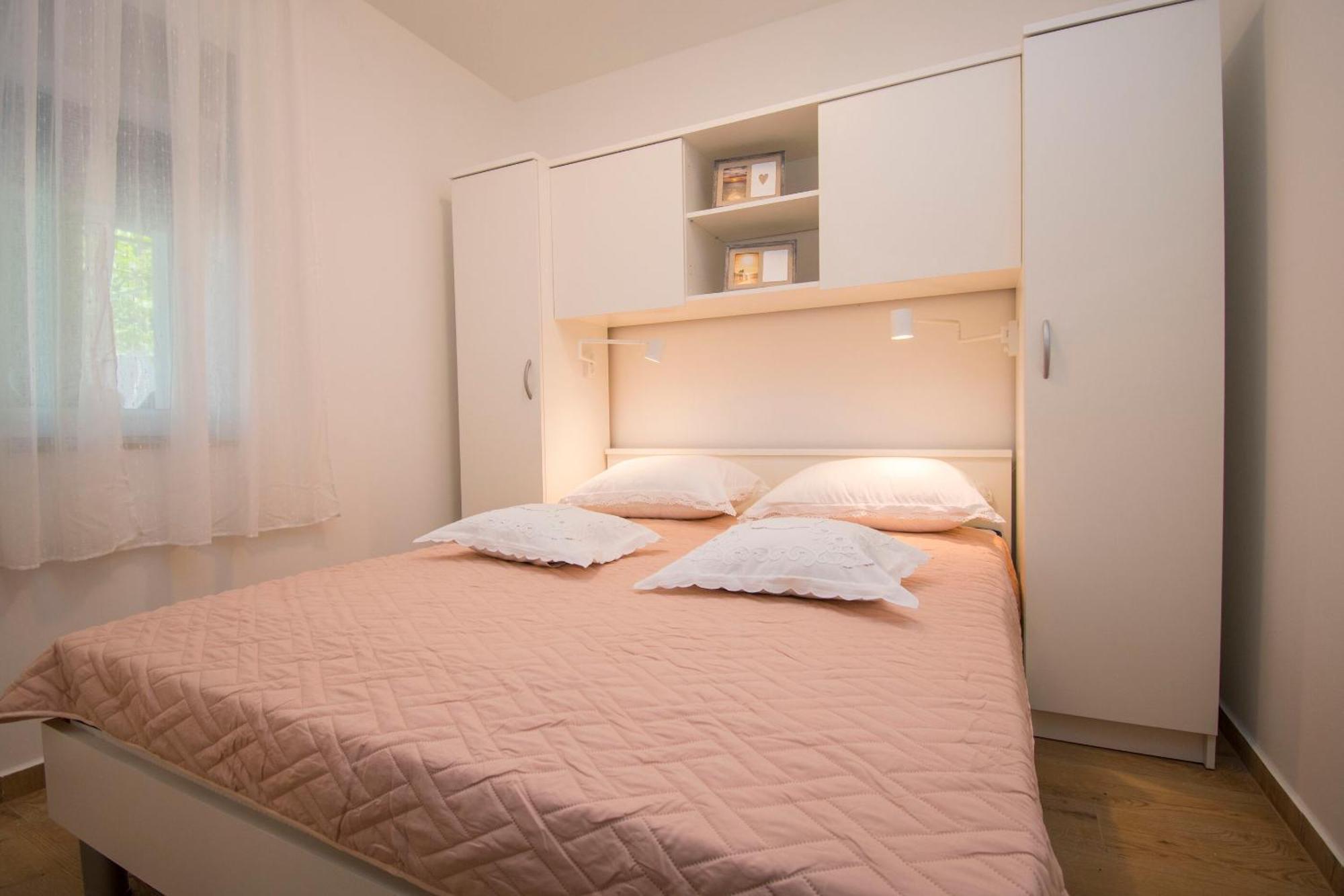 Apartment Luka Rupe Eksteriør bilde